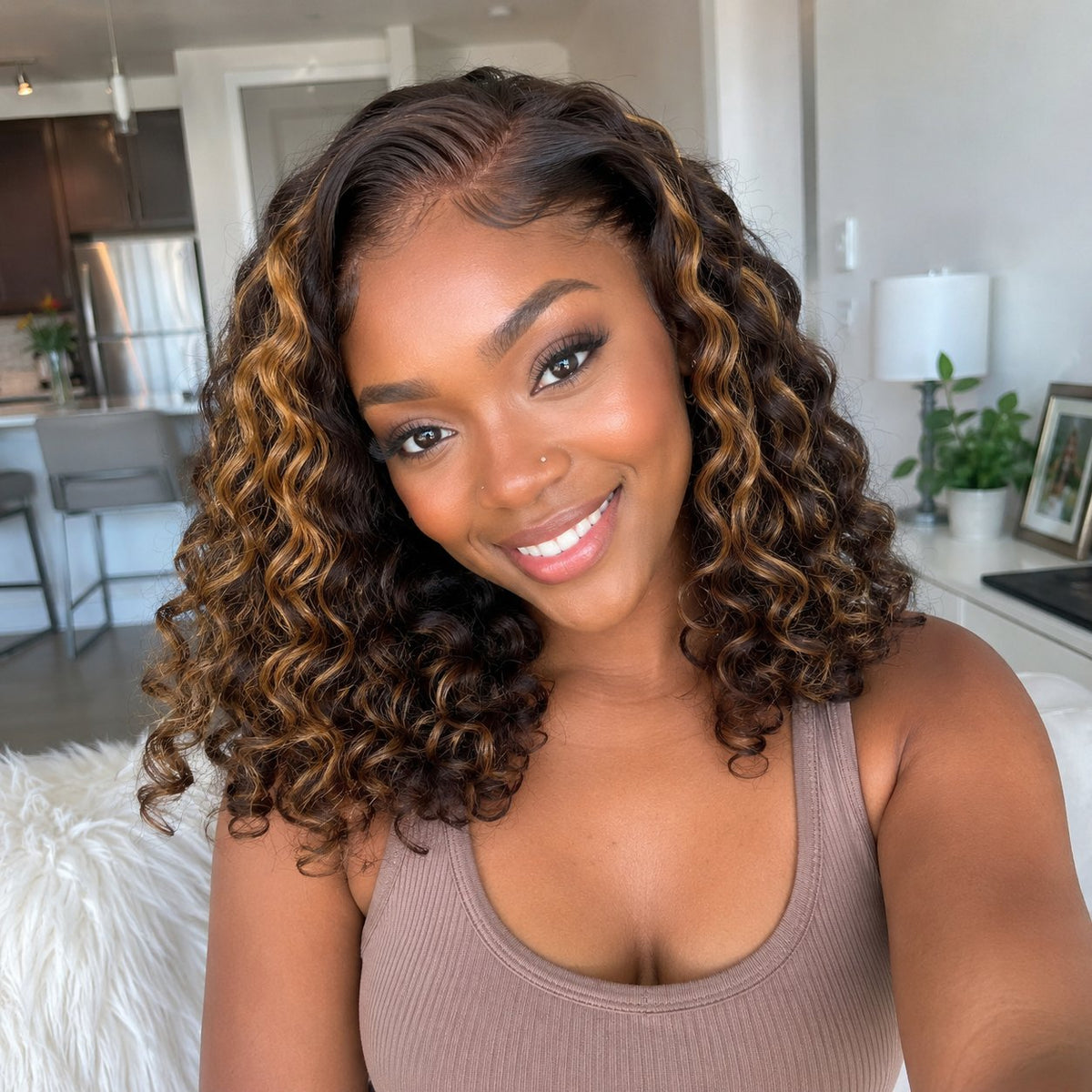 NIZ 14" bouncy curl blended human hair in F4/30 Highlight, photo 3