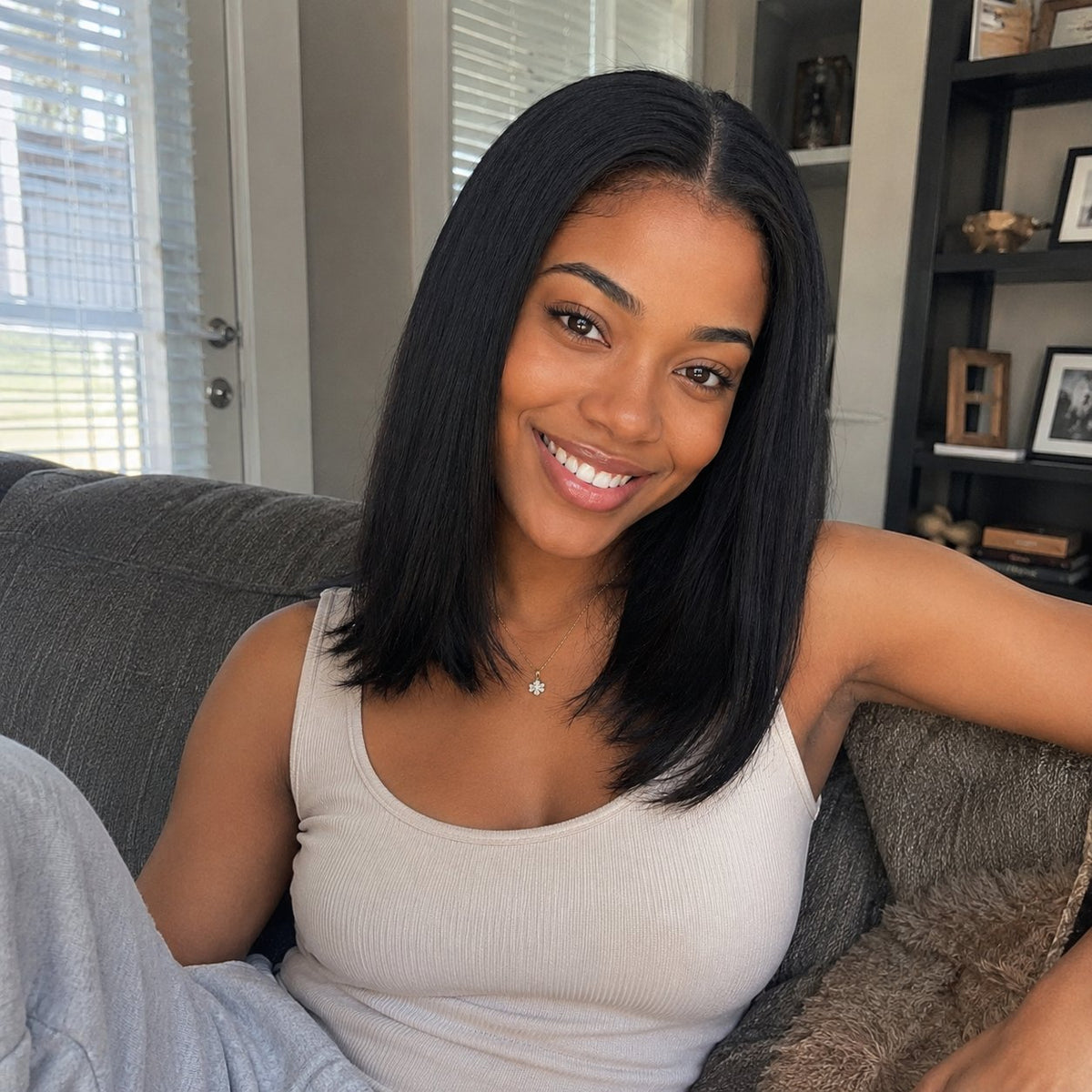 NIZ 10" straight blended human hair in Natural, photo 4