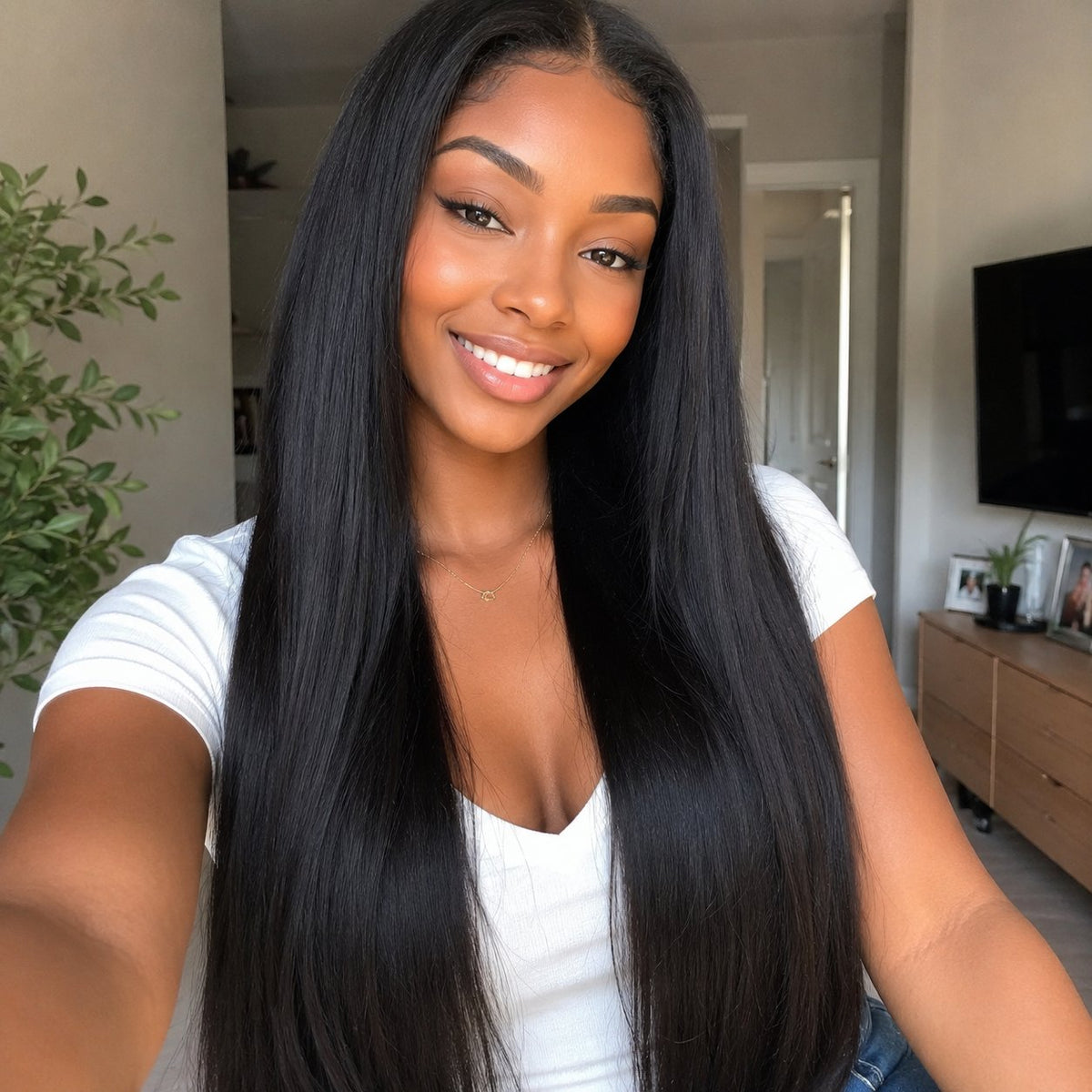 She & Shine 30" straight blended human hair in Natural Black, photo 3